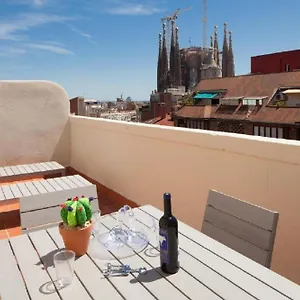 Ola Living Sagrada Familia Apartment Barcelona