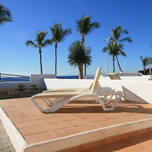 Apartment Blancas